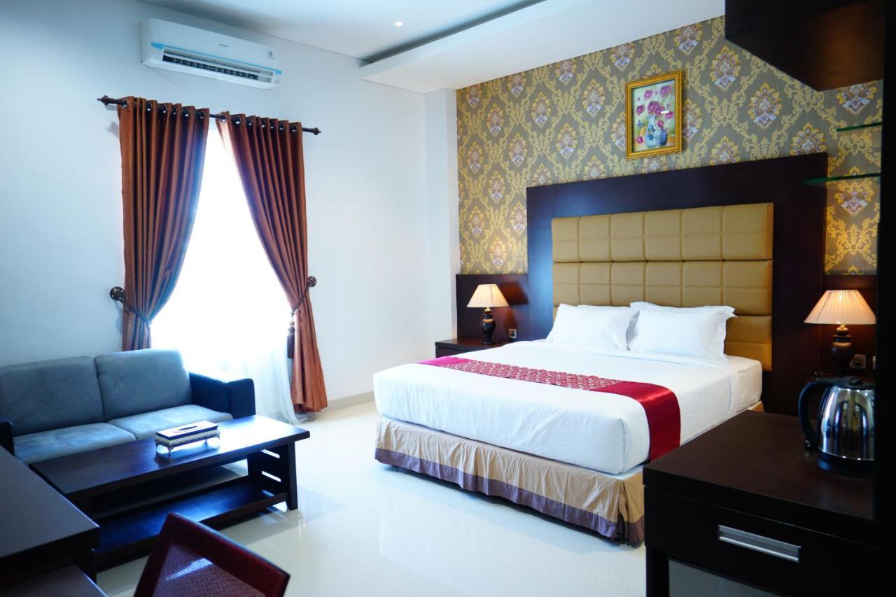 Singapore City Hotel Batu Bara Sungaibalai Buitenkant foto