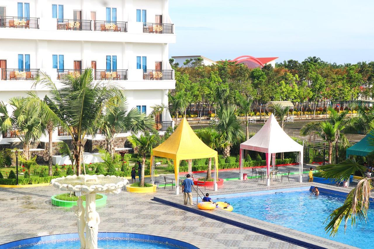 Singapore City Hotel Batu Bara Sungaibalai Buitenkant foto